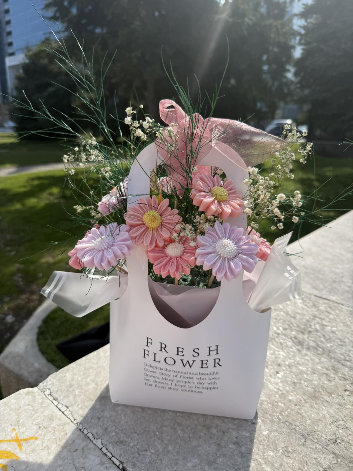 Ръчно изработена свещ