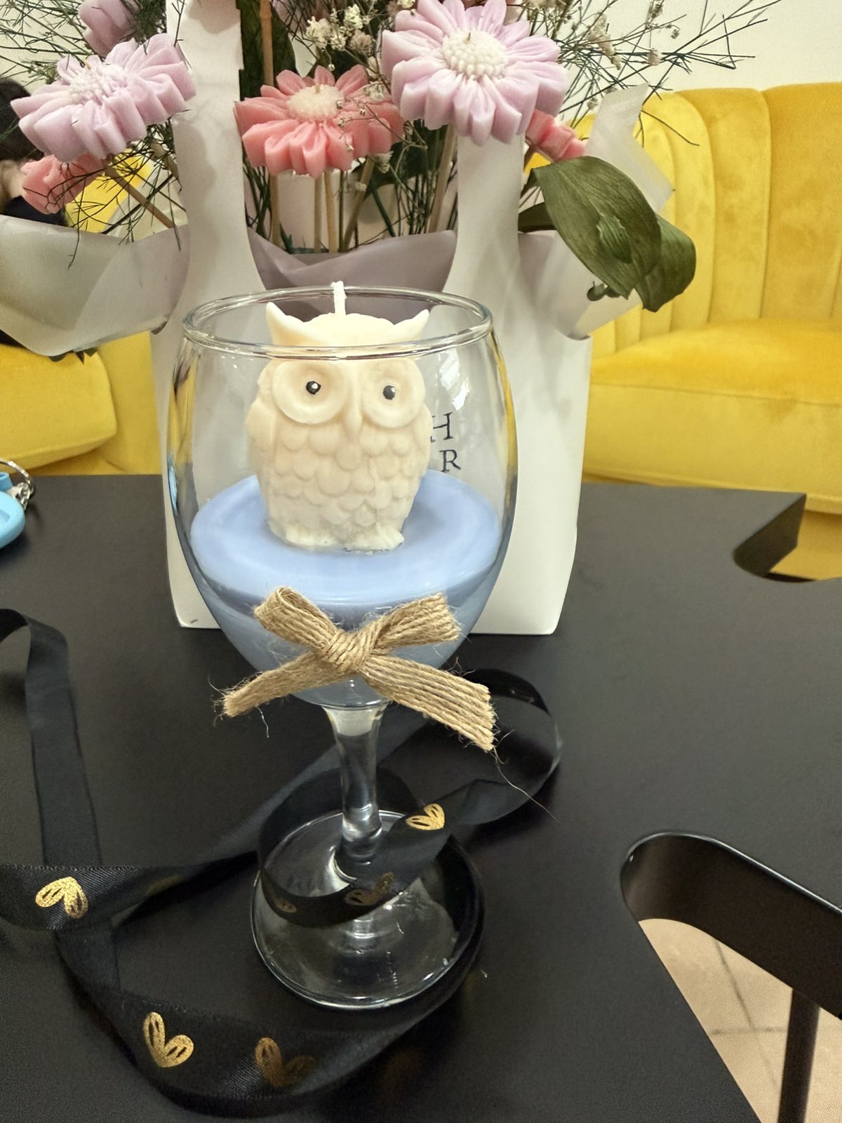 Ръчно изработена свещ